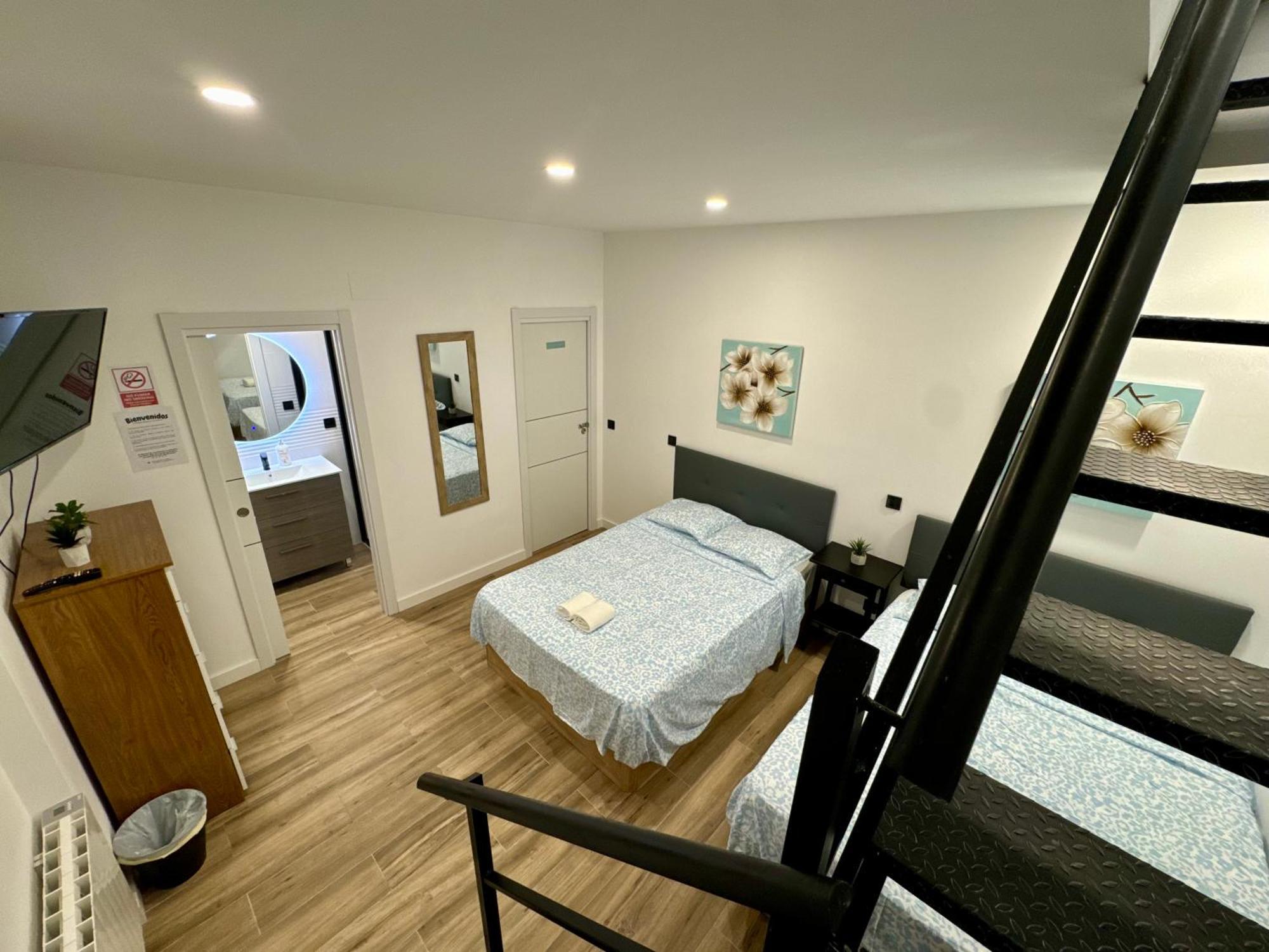 Apartamentos Castillejos Madrid Exteriör bild