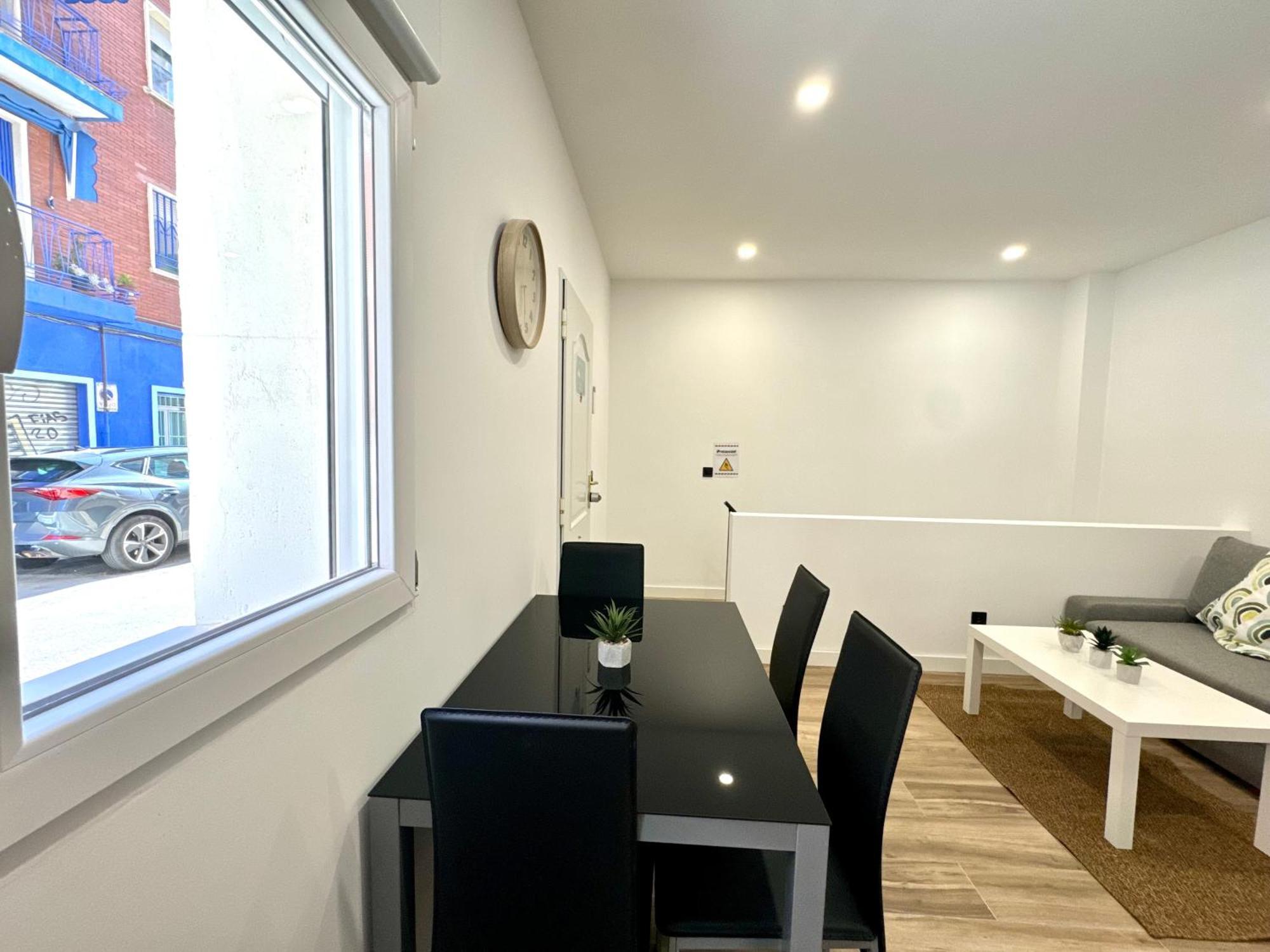 Apartamentos Castillejos Madrid Exteriör bild